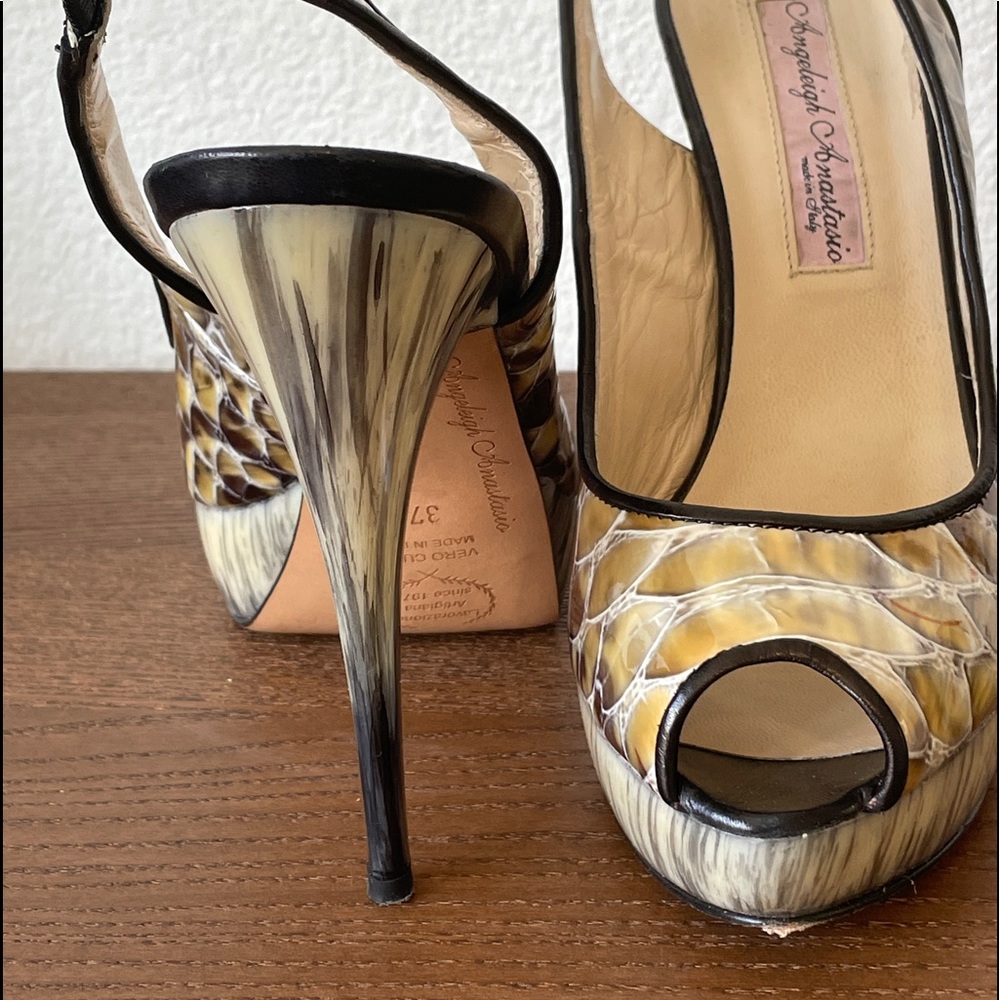 ANGELEIGH ANASTASIO HAND PAINTED PLATFORM SLINGBACKS MADE IN ITALY EUC SIZE 37